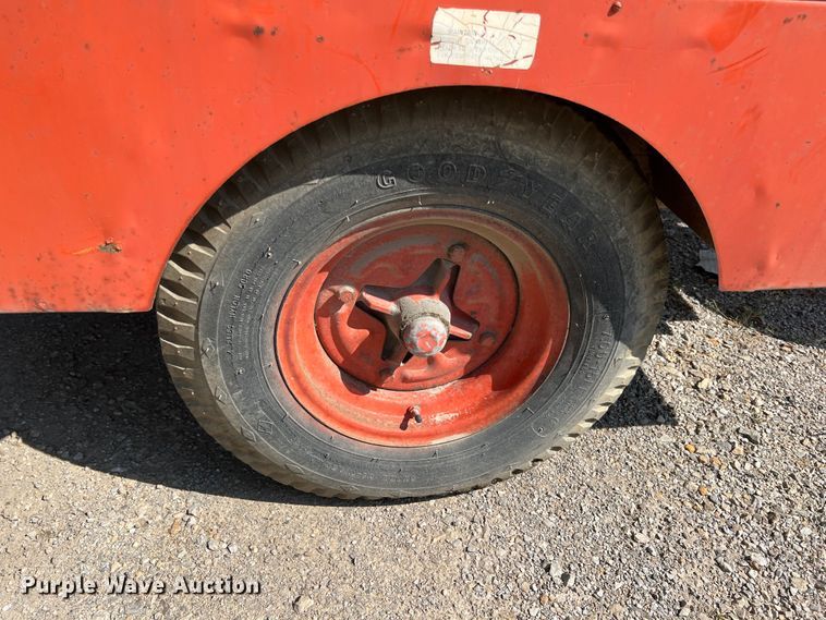 image for item II9376 Air compressor