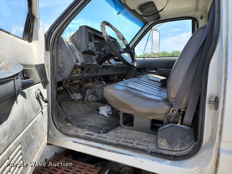 image for item JB9063 1996 GMC TopKick  dump flatbed truck