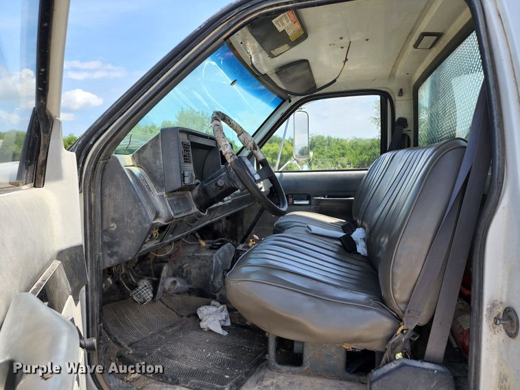 image for item JB9063 1996 GMC TopKick  dump flatbed truck