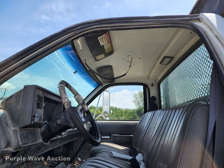 image for item JB9063 1996 GMC TopKick  dump flatbed truck