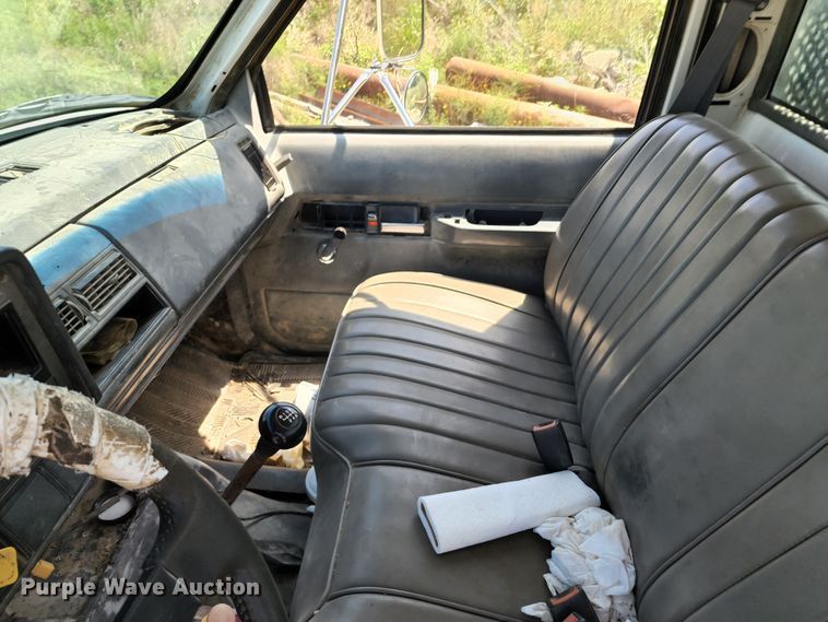 image for item JB9063 1996 GMC TopKick  dump flatbed truck