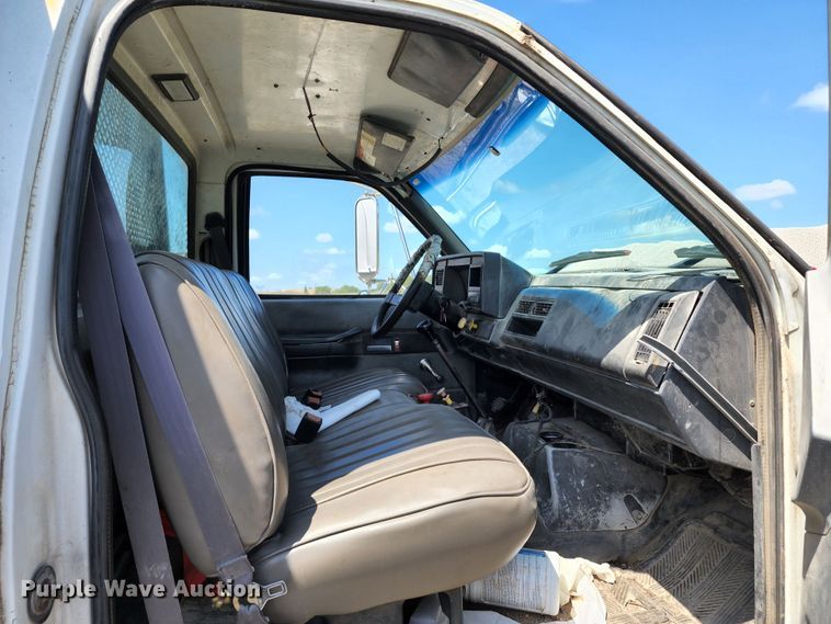 image for item JB9063 1996 GMC TopKick  dump flatbed truck