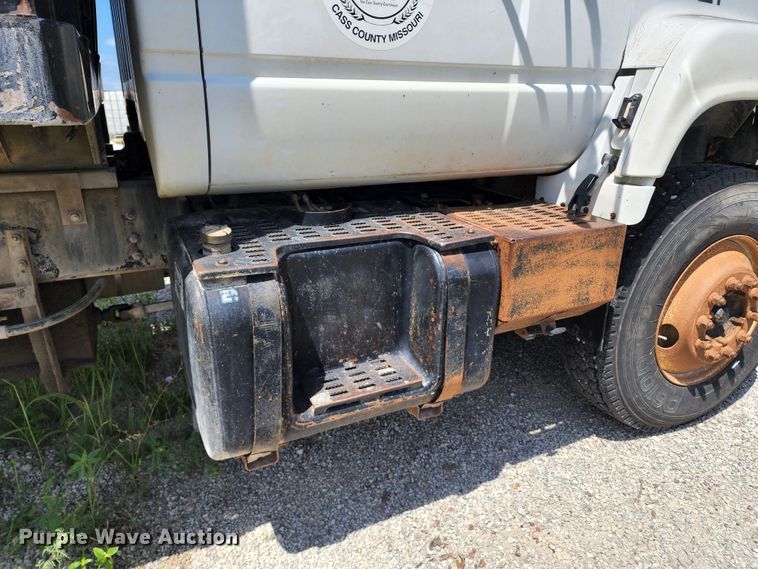 image for item JB9063 1996 GMC TopKick  dump flatbed truck