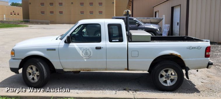 image for item JB9064 2006 Ford Ranger  SuperCab pickup truck