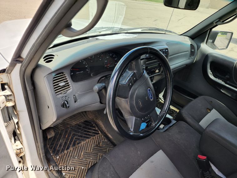 image for item JB9064 2006 Ford Ranger  SuperCab pickup truck