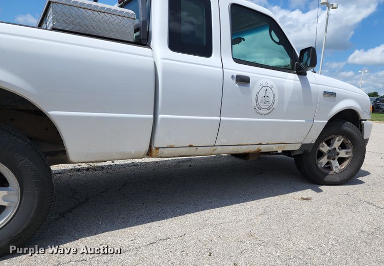image for item JB9064 2006 Ford Ranger  SuperCab pickup truck