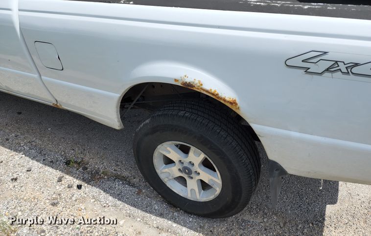 image for item JB9064 2006 Ford Ranger  SuperCab pickup truck