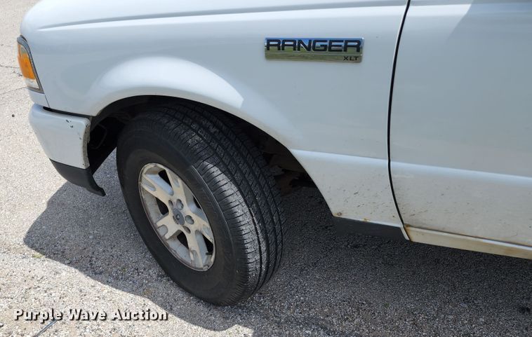 image for item JB9064 2006 Ford Ranger  SuperCab pickup truck