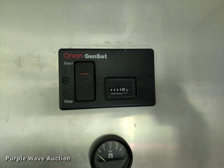 image for item JB9084 2003 CM  enclosed cargo trailer