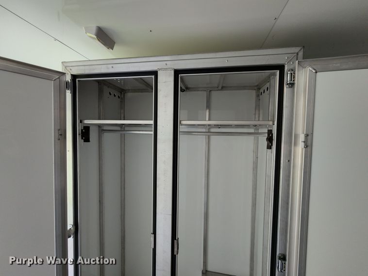 image for item JB9084 2003 CM  enclosed cargo trailer