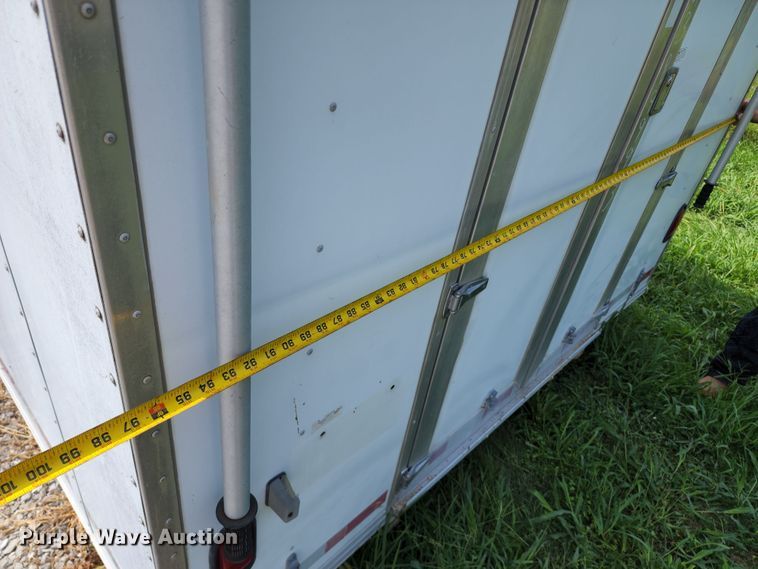 image for item JB9084 2003 CM  enclosed cargo trailer