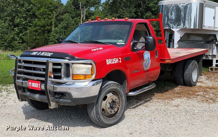 image for item JB9085 2000 Ford F450 Super Duty  flatbed truck