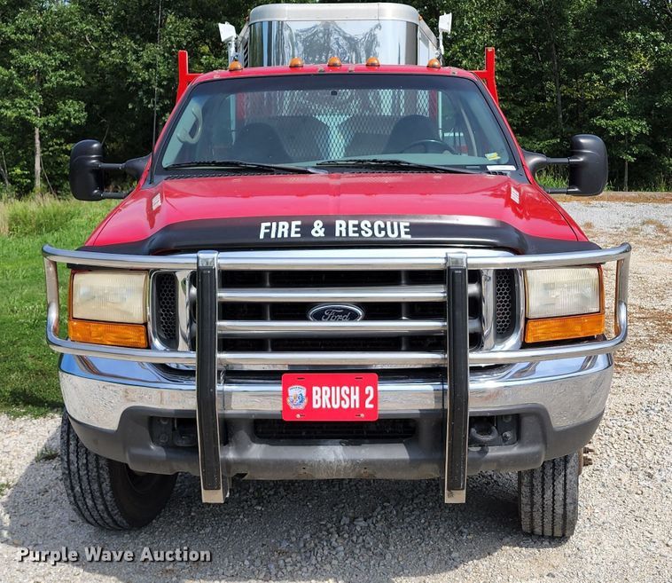 image for item JB9085 2000 Ford F450 Super Duty  flatbed truck