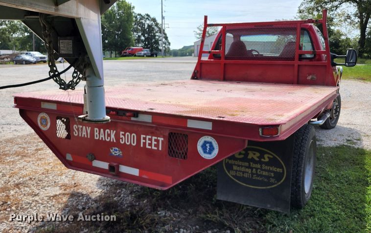 image for item JB9085 2000 Ford F450 Super Duty  flatbed truck