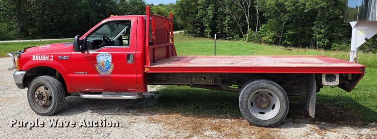image for item JB9085 2000 Ford F450 Super Duty  flatbed truck