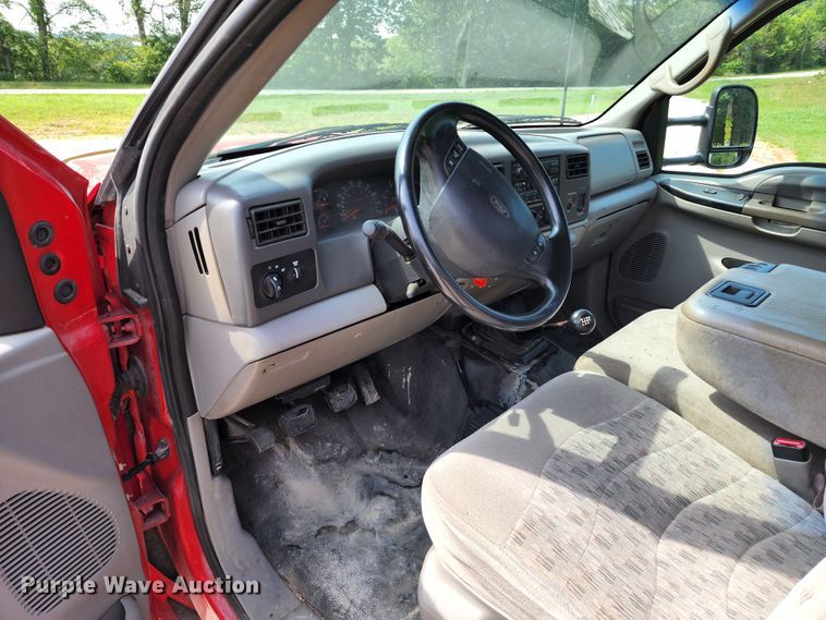 image for item JB9085 2000 Ford F450 Super Duty  flatbed truck