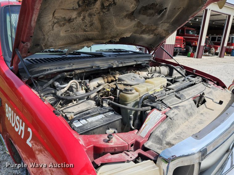 image for item JB9085 2000 Ford F450 Super Duty  flatbed truck