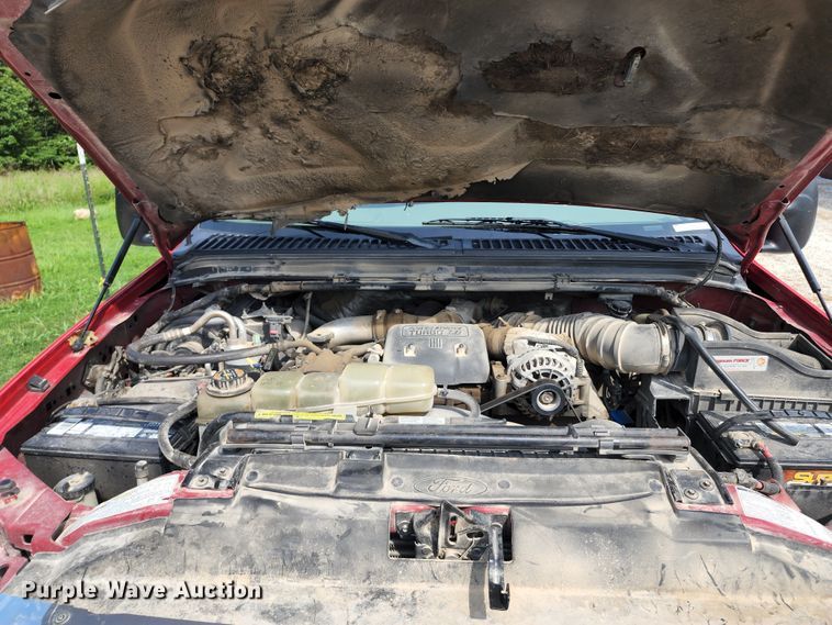 image for item JB9085 2000 Ford F450 Super Duty  flatbed truck