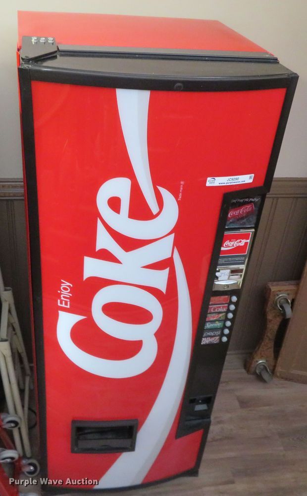 image for item JC9290 Dixie-Narco  vending machine