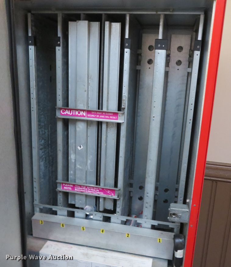 image for item JC9290 Dixie-Narco  vending machine