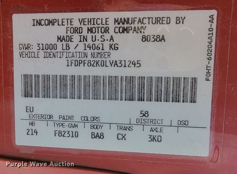 image for item JC9667 1990 Ford F800  fire truck