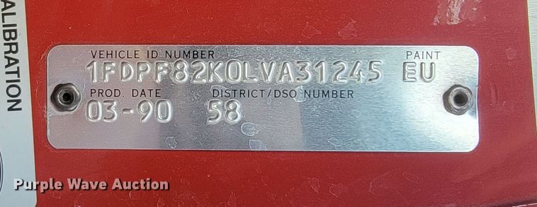 image for item JC9667 1990 Ford F800  fire truck