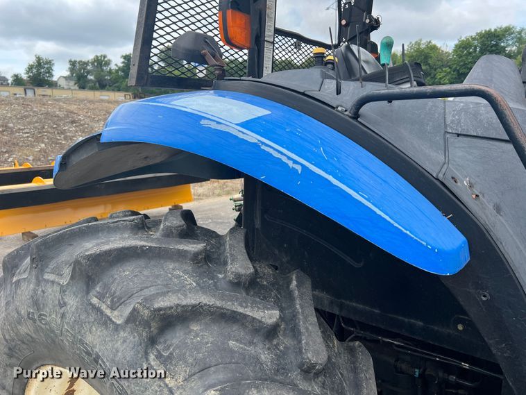 image for item JM9141 2005 New Holland TS115A  MFWD tractor