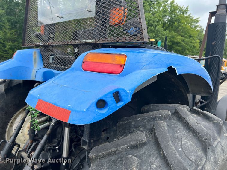 image for item JM9141 2005 New Holland TS115A  MFWD tractor