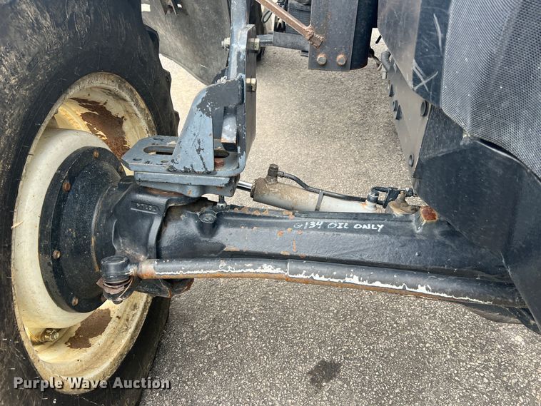 image for item JM9141 2005 New Holland TS115A  MFWD tractor