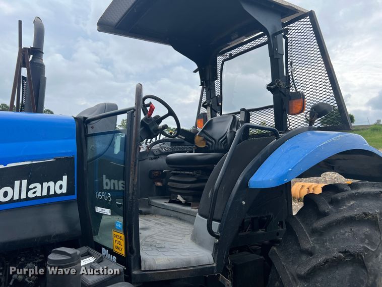 image for item JM9141 2005 New Holland TS115A  MFWD tractor