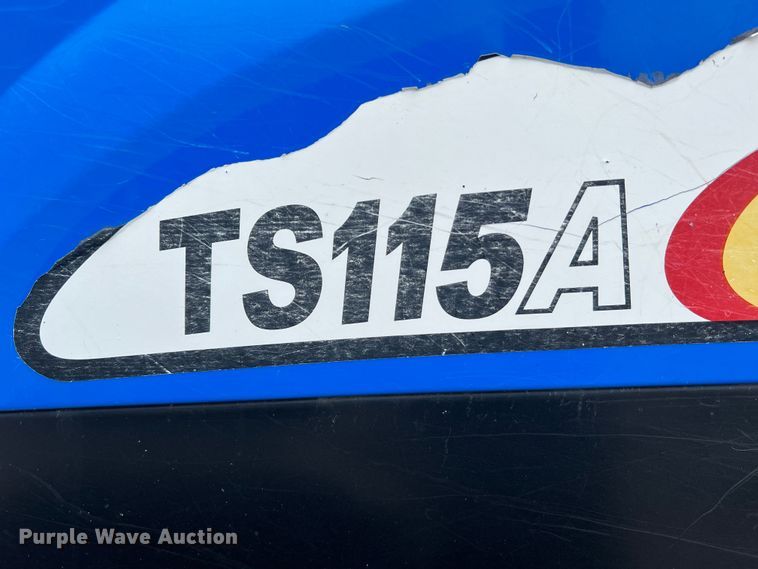 image for item JM9141 2005 New Holland TS115A  MFWD tractor