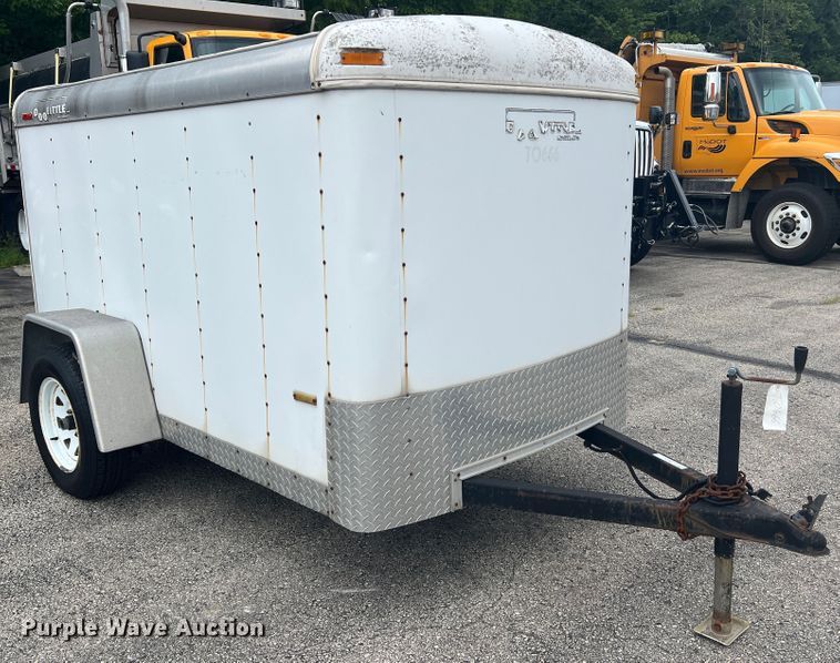 image for item JM9142 2001 Doolittle  enclosed cargo trailer
