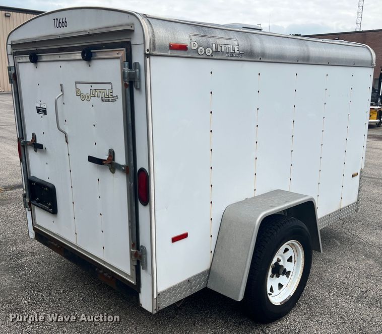 image for item JM9142 2001 Doolittle  enclosed cargo trailer