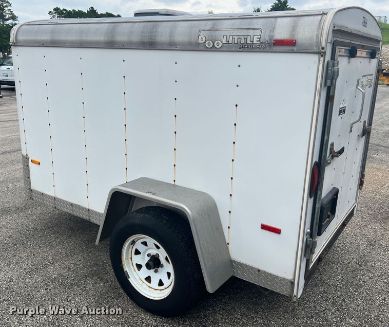 image for item JM9142 2001 Doolittle  enclosed cargo trailer