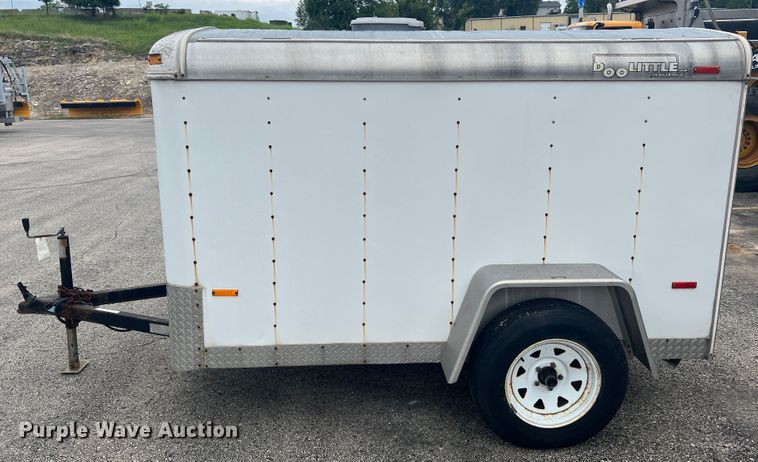 image for item JM9142 2001 Doolittle  enclosed cargo trailer