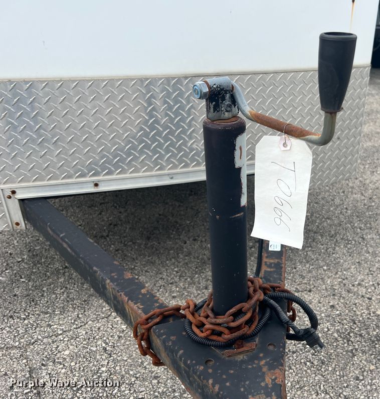 image for item JM9142 2001 Doolittle  enclosed cargo trailer