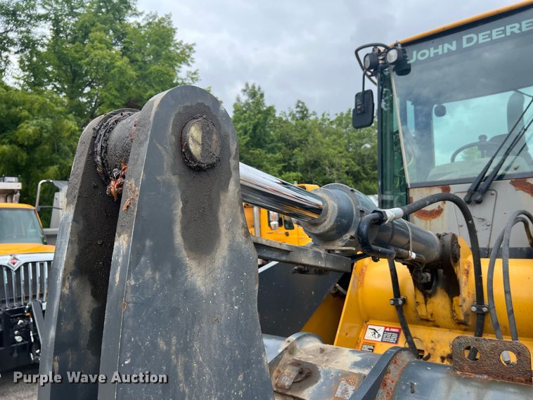 image for item JM9143 2008 John Deere 544J  high lift wheel loader