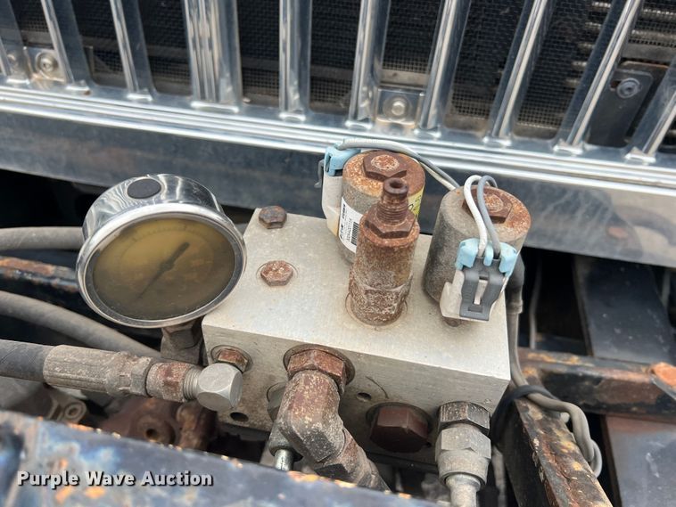 image for item JM9145 2007 International 7400  dump truck