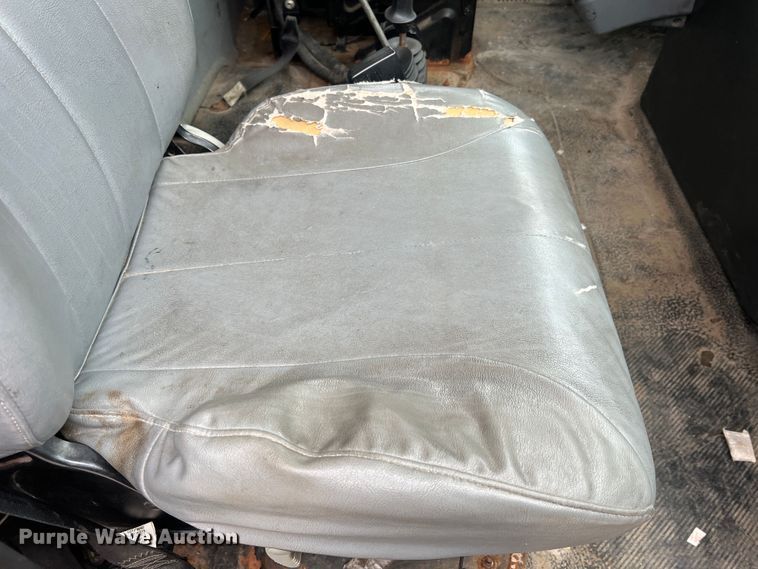 image for item JM9145 2007 International 7400  dump truck