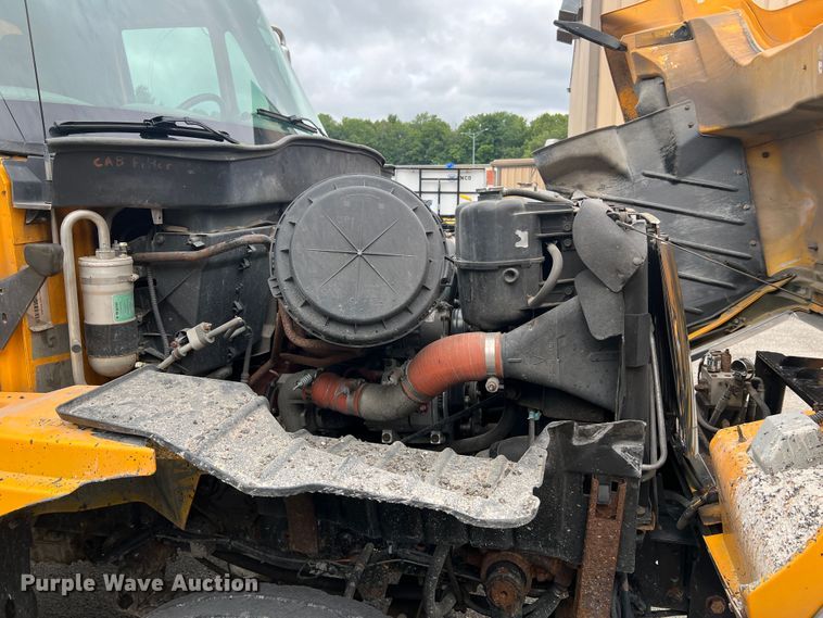 image for item JM9145 2007 International 7400  dump truck