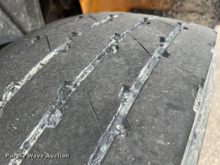 image for item JM9145 2007 International 7400  dump truck