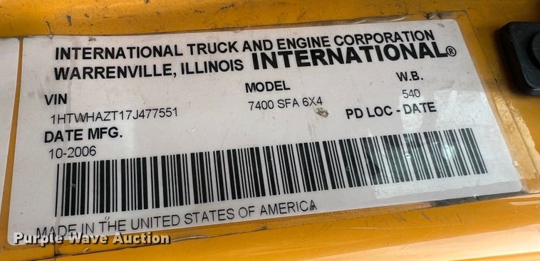 image for item JM9145 2007 International 7400  dump truck