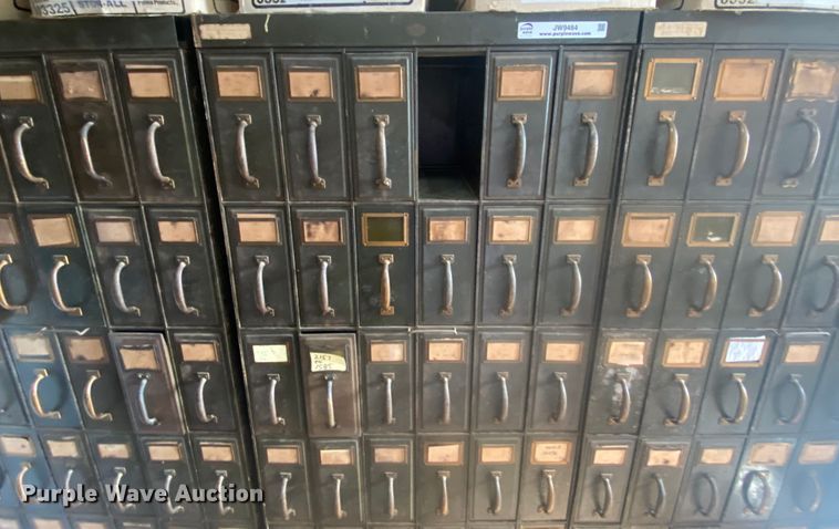 image for item JW9484 (8) file cabinets