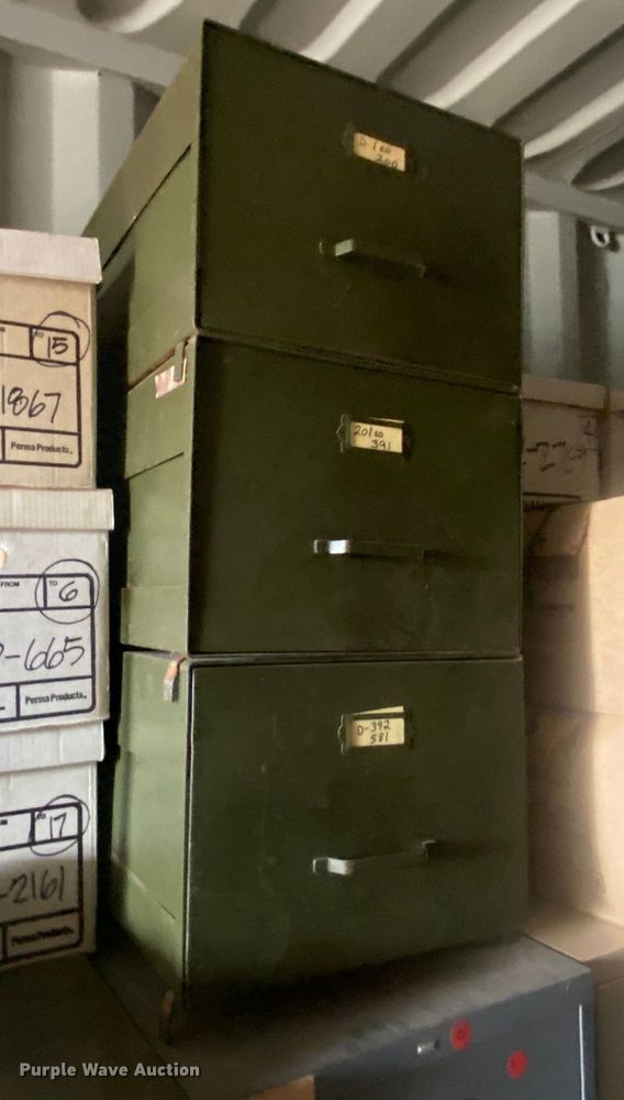 image for item JW9484 (8) file cabinets