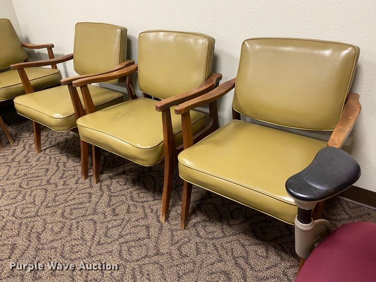 image for item JW9486 (10) chairs