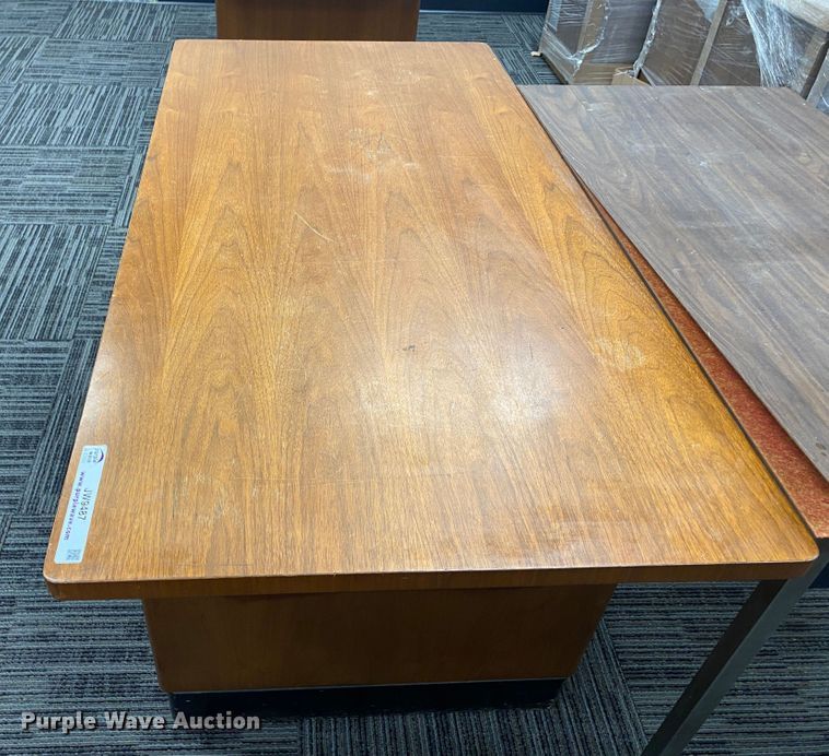 image for item JW9487 Furniture