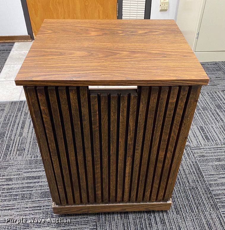 image for item JW9487 Furniture