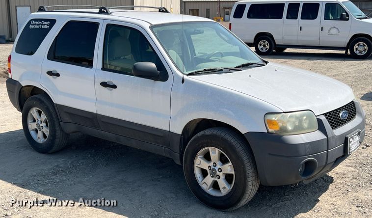 image for item JX9416 2006 Ford Escape XLT  SUV