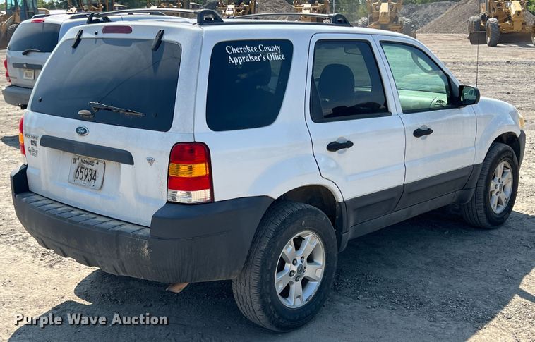 image for item JX9416 2006 Ford Escape XLT  SUV