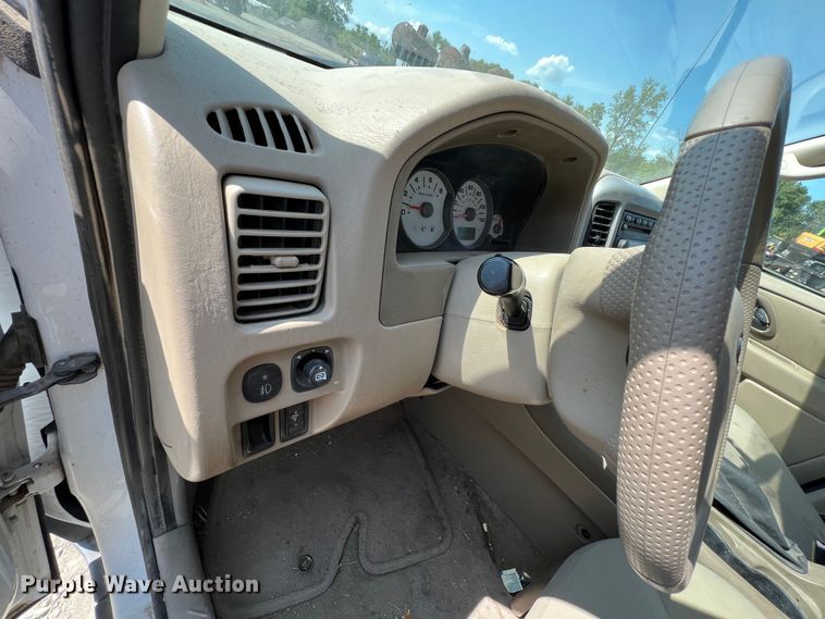 image for item JX9416 2006 Ford Escape XLT  SUV